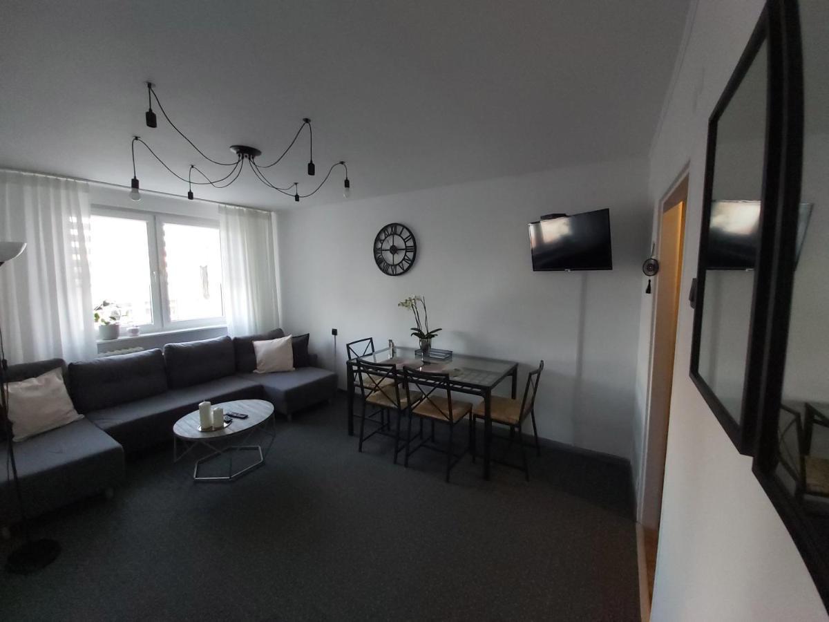 Apartament Przy Ratuszu Мальборк Экстерьер фото